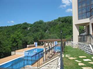 Апартаменты Sea view and pools apartments Херцег-Нови-3