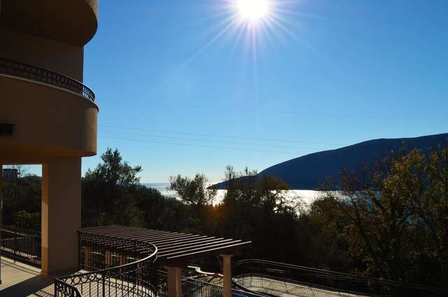 Апартаменты Sea view and pools apartments Херцег-Нови-12